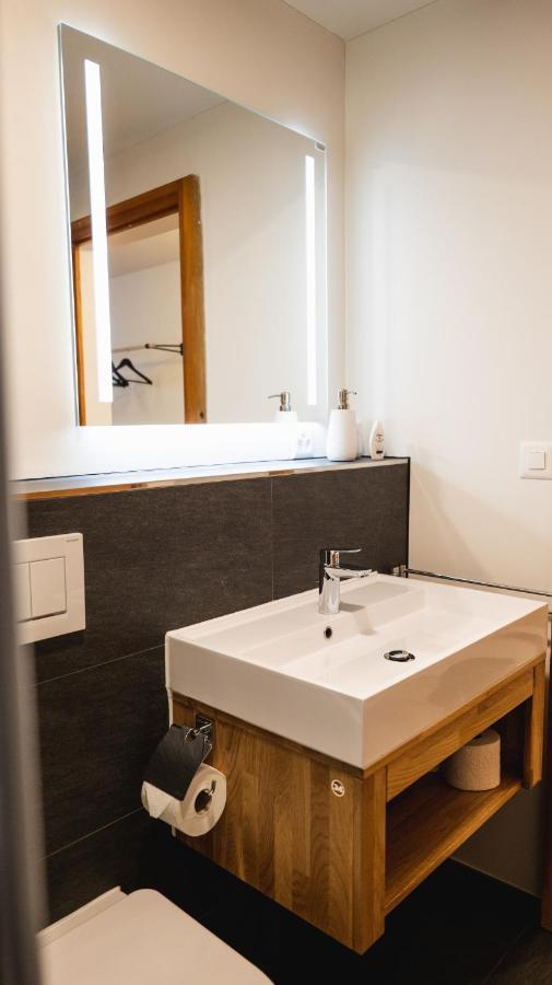 Wunderstay Alpine 403 Centric Studio Balcony/View Ostrava Dış mekan fotoğraf